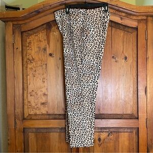 Chico’s Cheetah Print So Slimming Girlfriend Pants